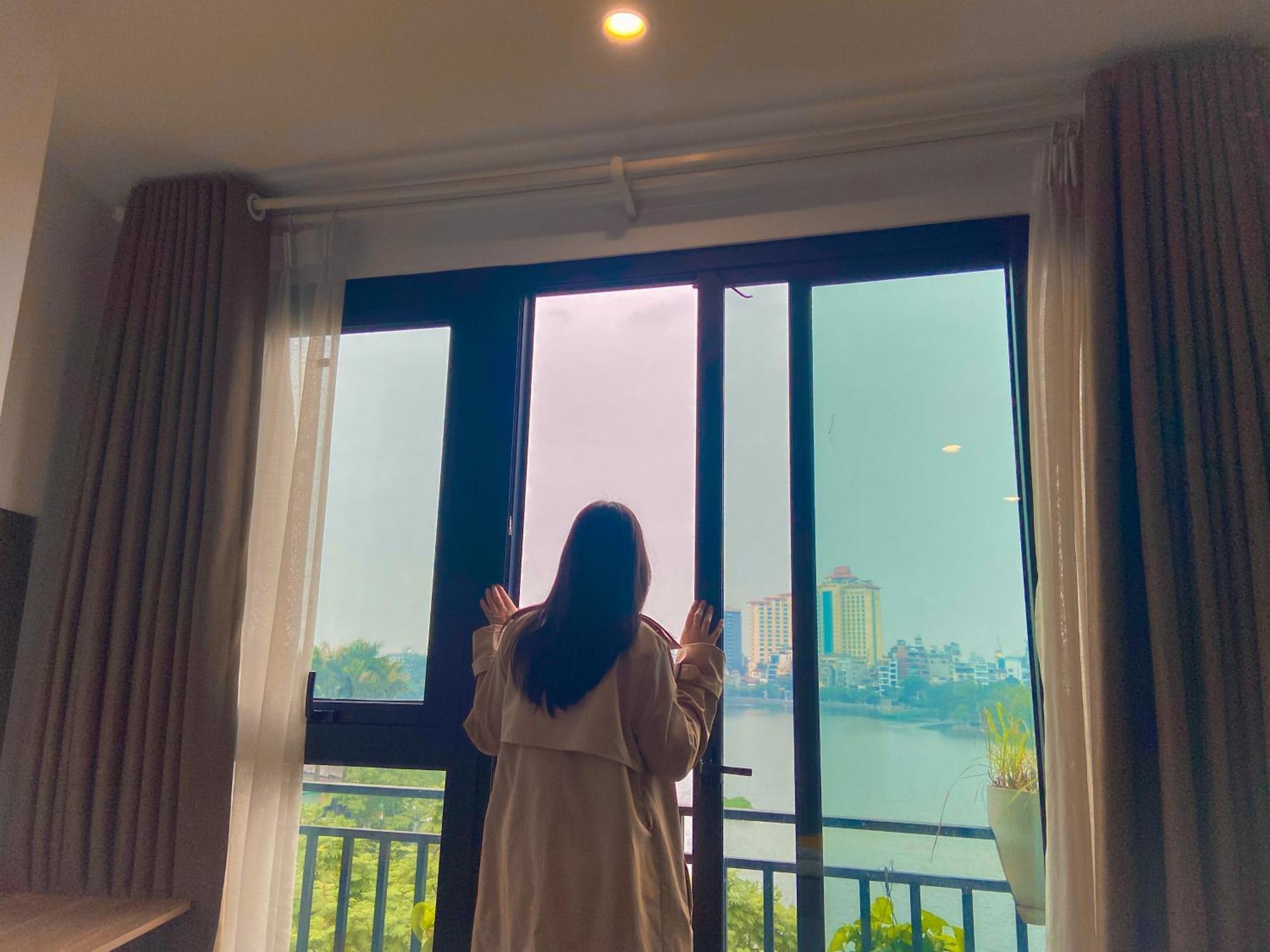 Windy Lakeview Studio Ha Noi Hanoi Buitenkant foto